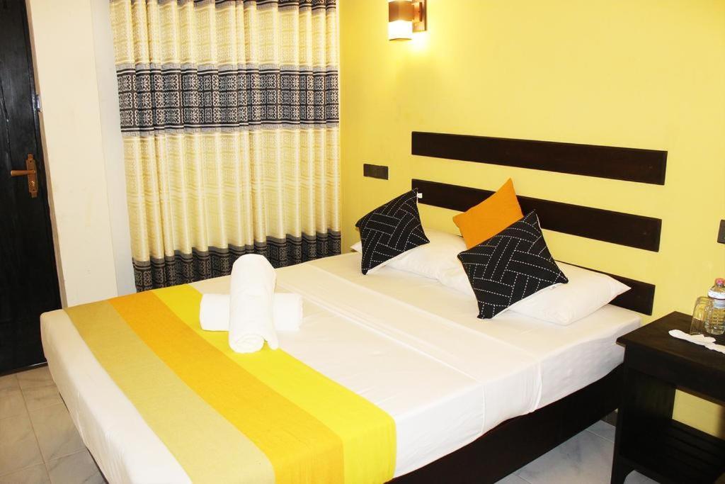Amron Resort Sigiriya Luaran gambar